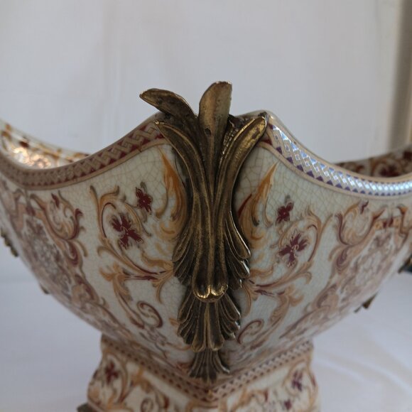 Victorian Style Multicolor Porcelain Planter with Bronze Ormolu footing - Picture 14 of 15